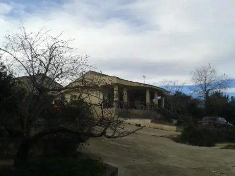House in Carrer La Hinojosa, 9